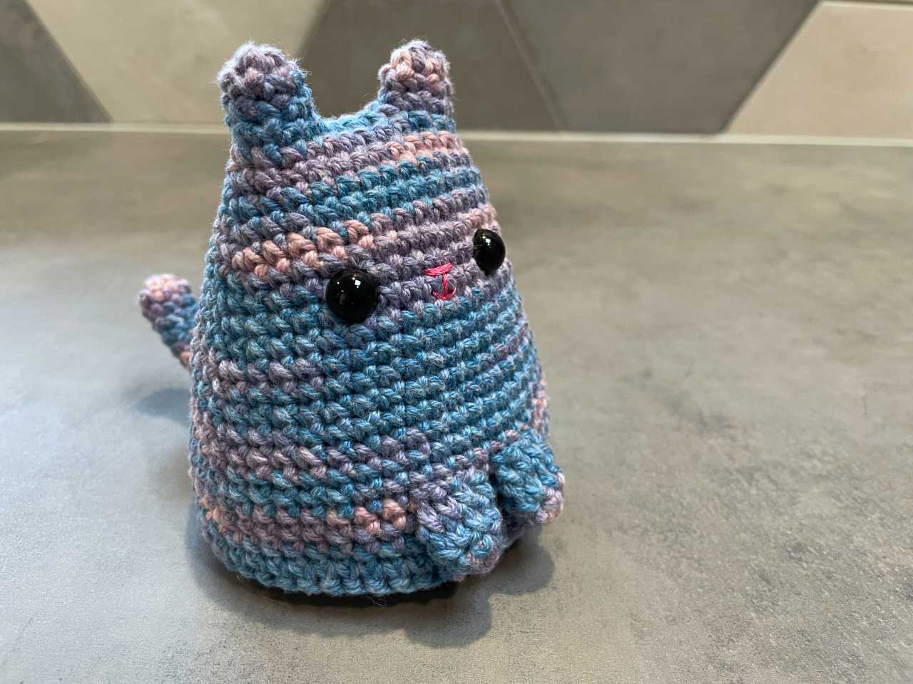 Amigurumi dumpling cat