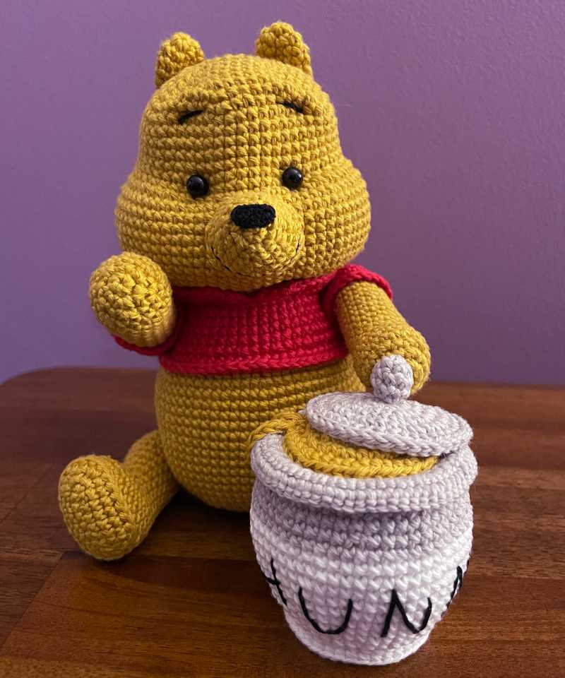 Winnie the Pooh with honey pot amigurumi