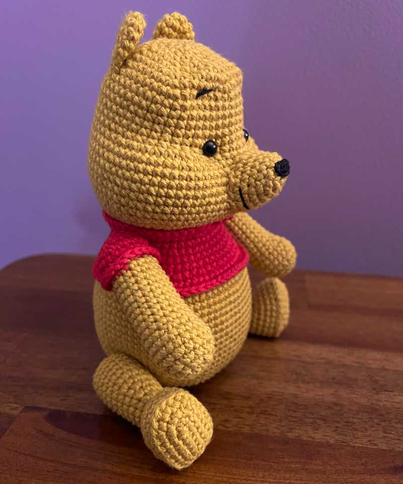 Winnie the Pooh amigurumi, side view